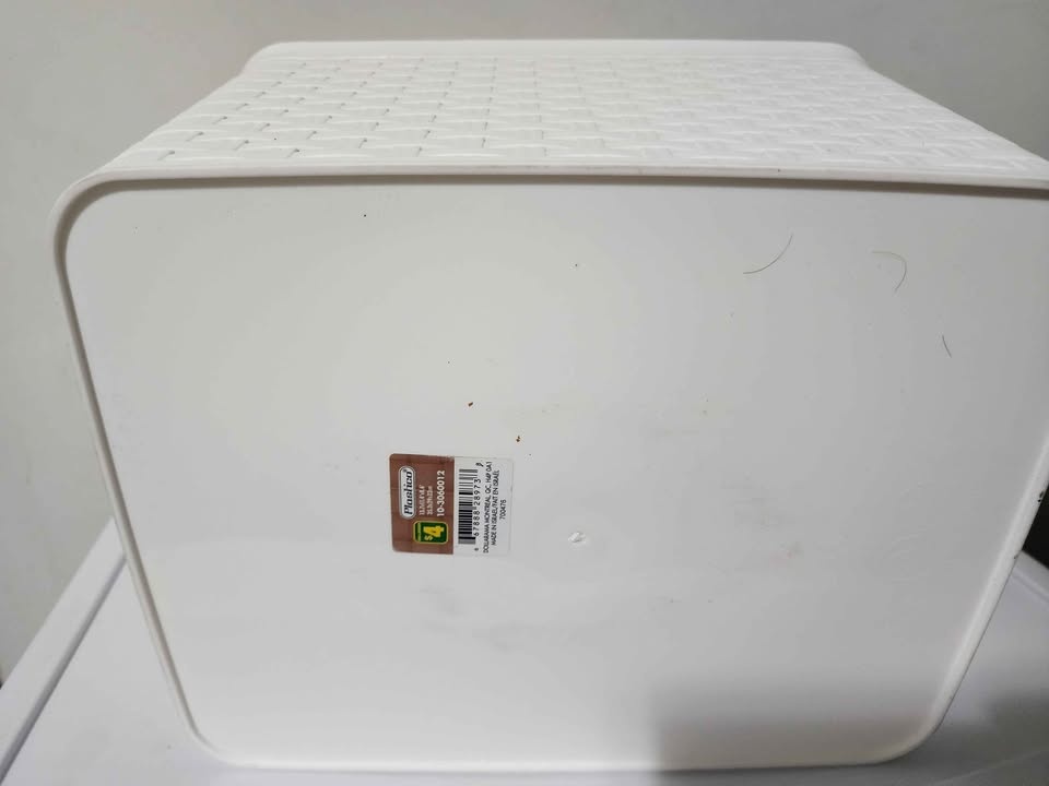 White Plastic storage basket - photo 2
