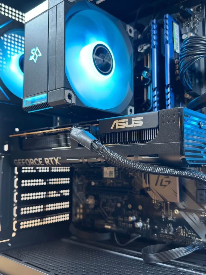 RTX 5060 | Ryzen 7 5700x | 16GB RAM | 1TB SSD GAMING PC - photo 2