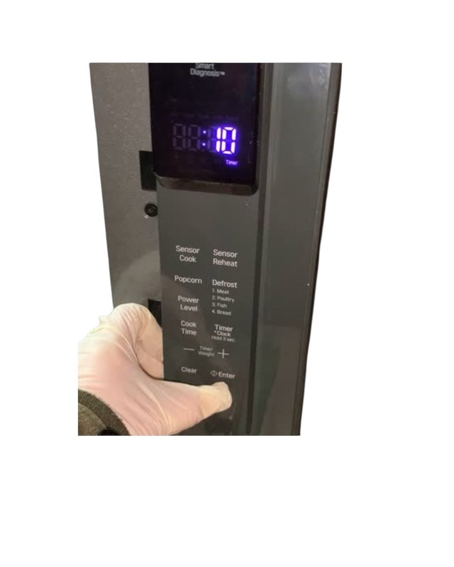 LG Microwave Like New!  60$ - photo 4