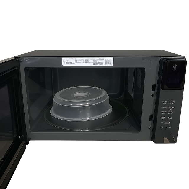 LG Microwave Like New!  60$ - photo 5