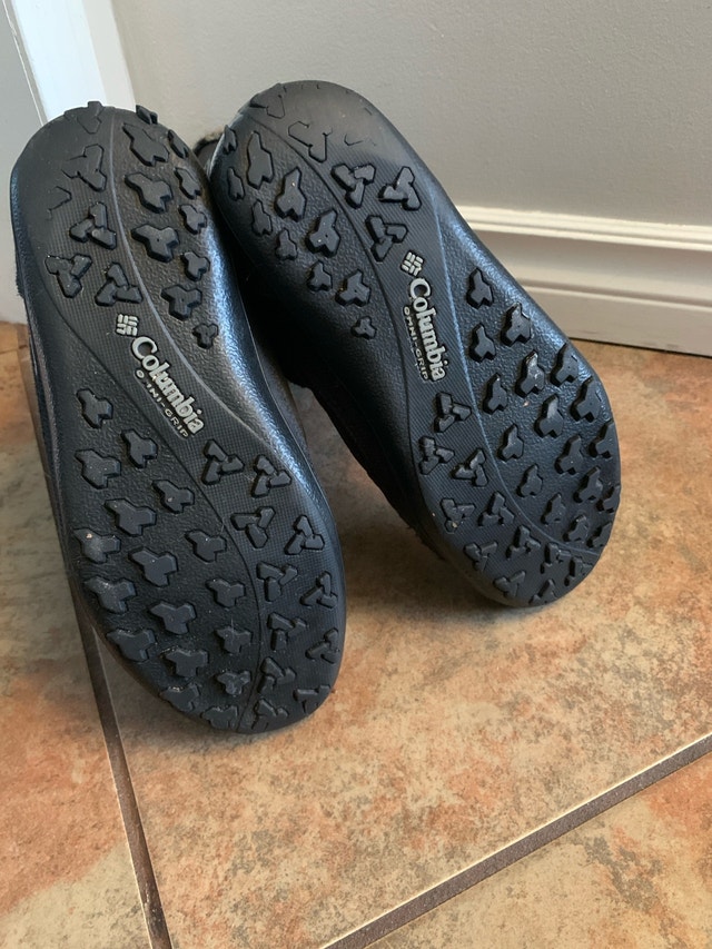 columbia winter boots women’s 6.5 worn 1 season - photo 4