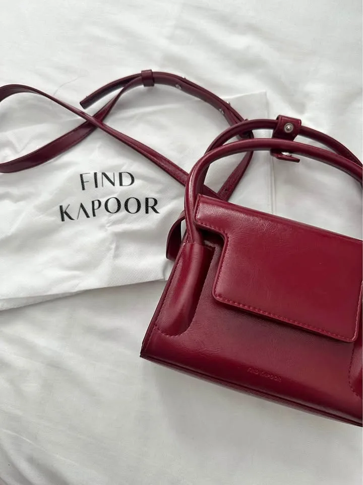 find kapoor red bag thumbnail