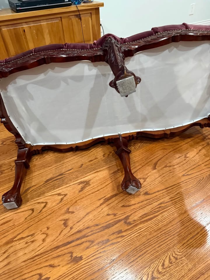 French Tufted Velvet Bench – Louis XV Style - photo 5