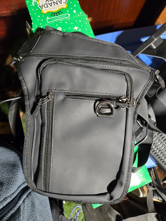 Convertible Leg Bag & Sling Bag for Motorcycle or Cycling Use