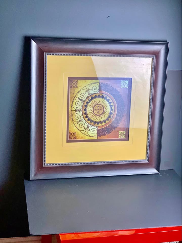 Gorgeous contemporary art in glass frame