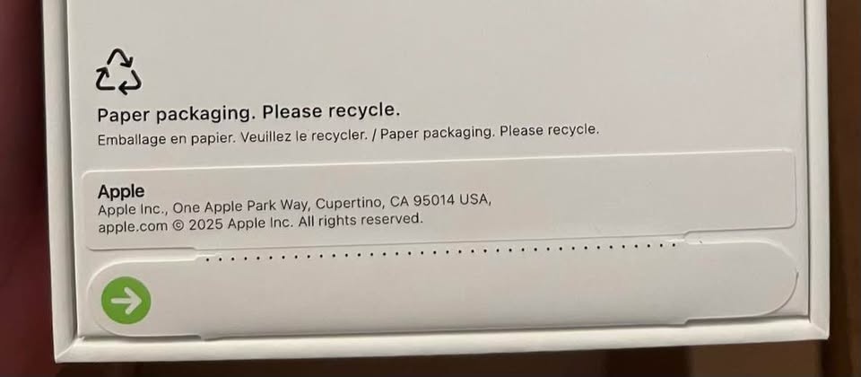 iPhone 17 brand new in unopened box!! - photo 4