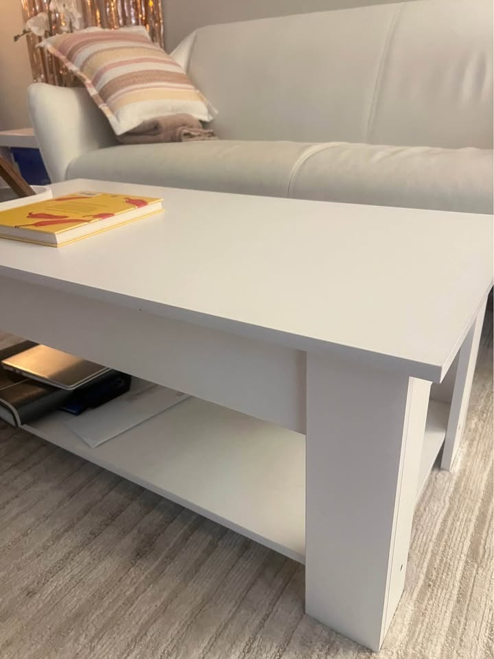 White Coffee Table - photo 3