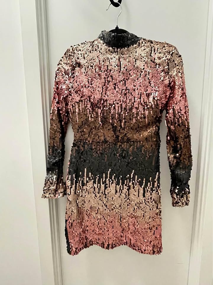 Women’s dresses