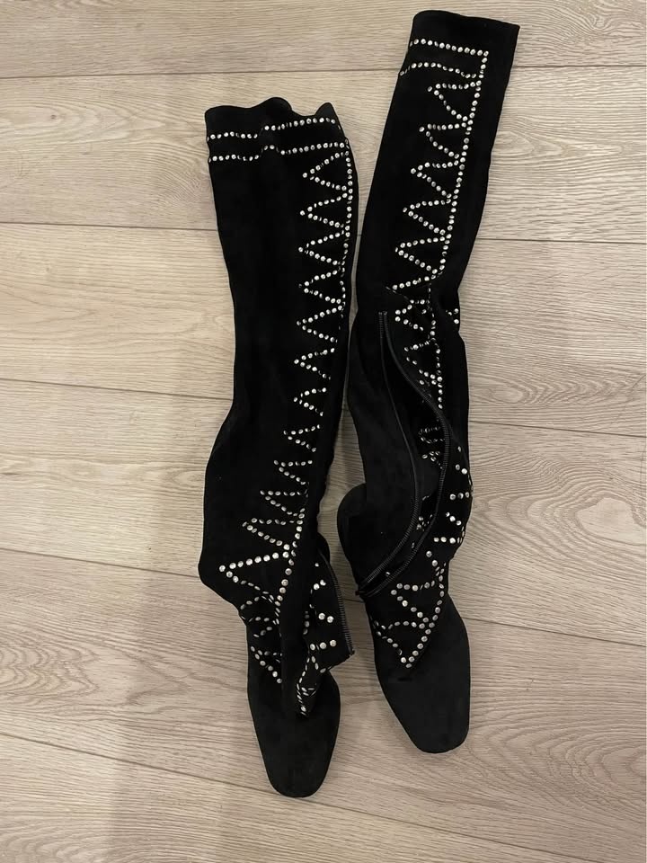 Jeffrey Campbell over the knee boots - photo 4