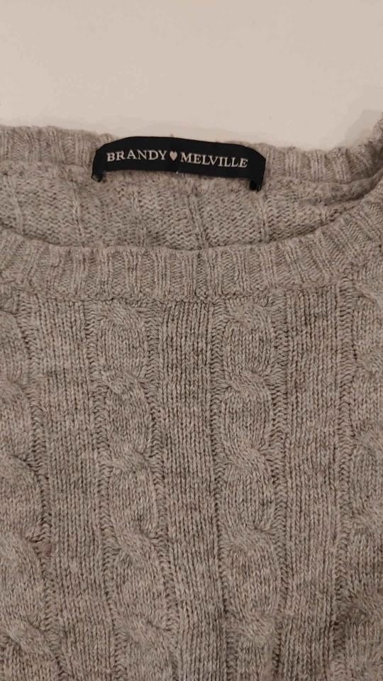 y2k vintage brandy Melville crop sweater - photo 2
