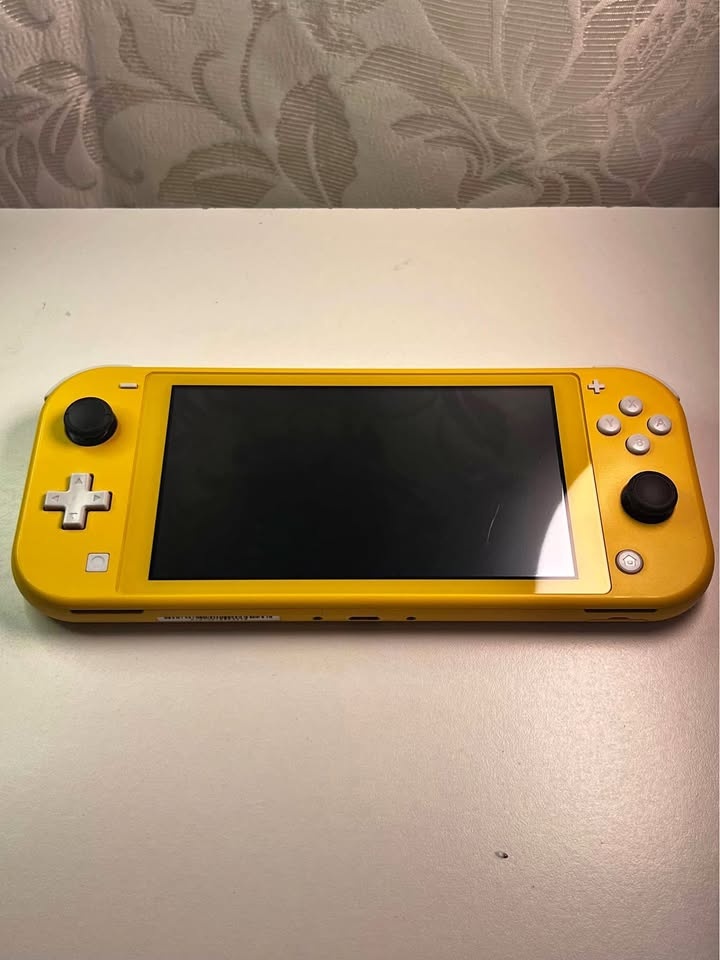Nintendo Switch Lite – Upgraded Hall Effect Joysticks – Yellow