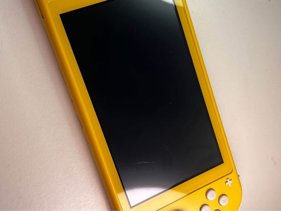 Nintendo Switch Lite – Upgraded Hall Effect Joysticks – Yellow - photo 5