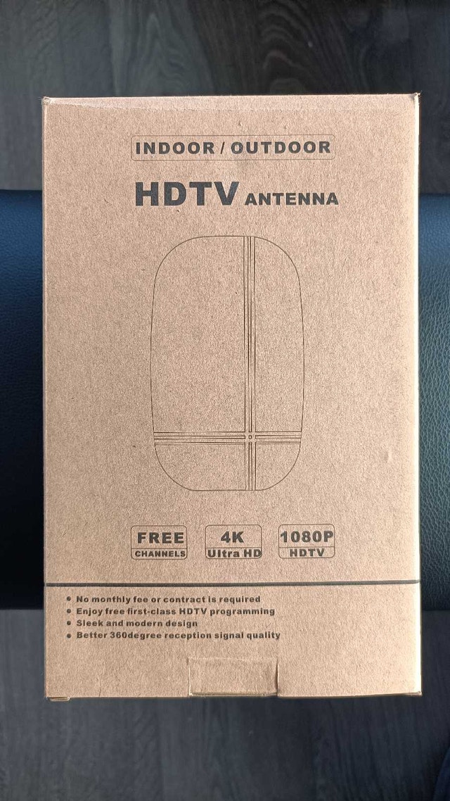 Upgraded indoor/outdoor HDTV antenna