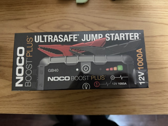 NOCO GB40 1000 Amp Lithium Jump Starter (NEW) - photo 2