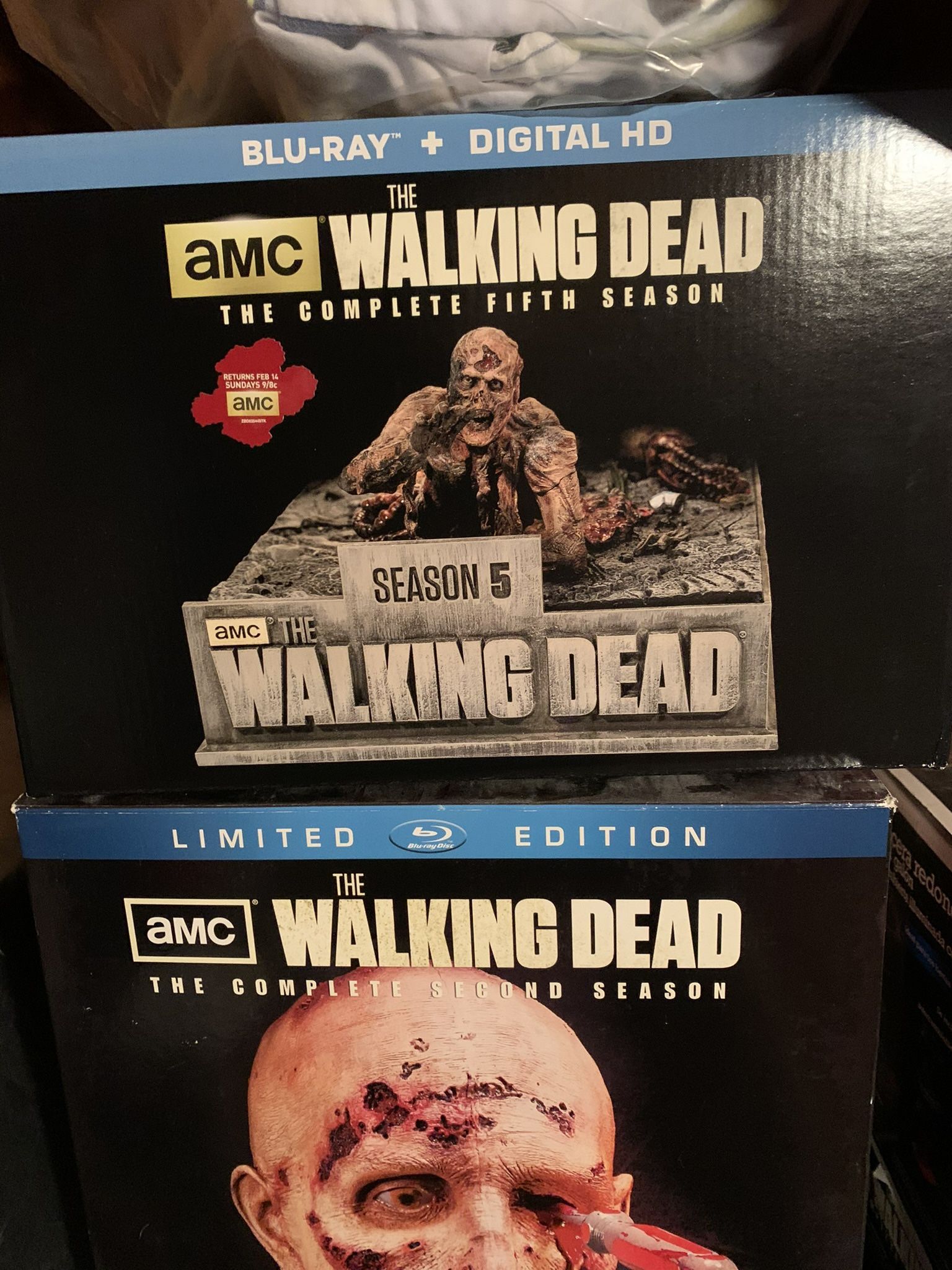 The Walking Dead Special Edition DVD Box Sets - photo 4