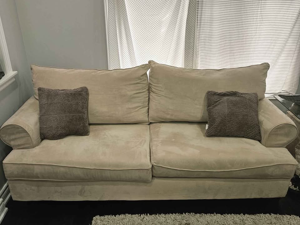 Sofa And A Loveseat - photo 2