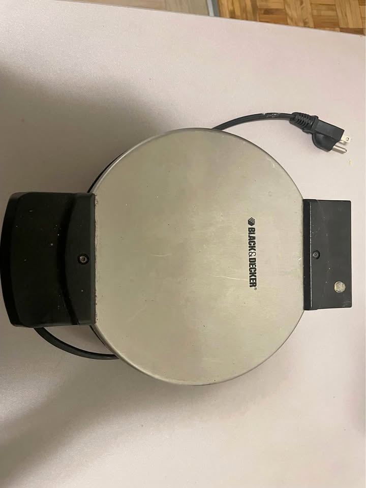 Waffle maker