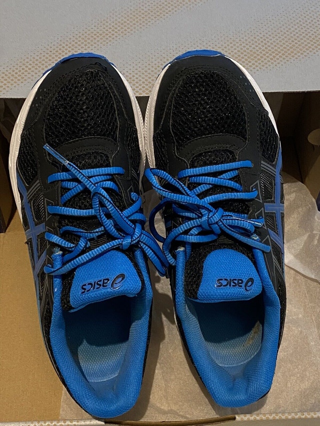 Kids running shoes