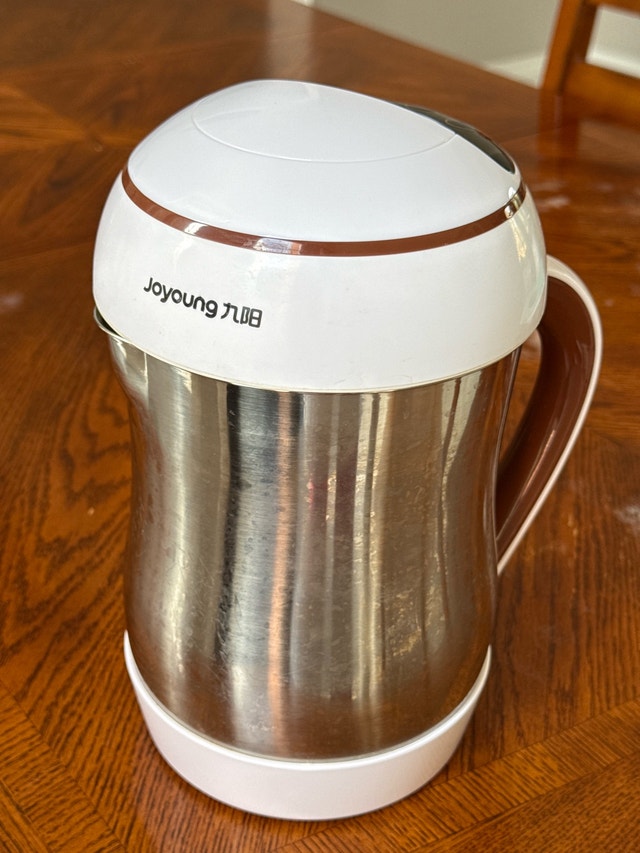 Joyoung Soy milk maker