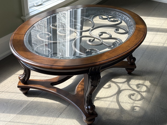 Oval Glass Top Coffee Table - photo 3