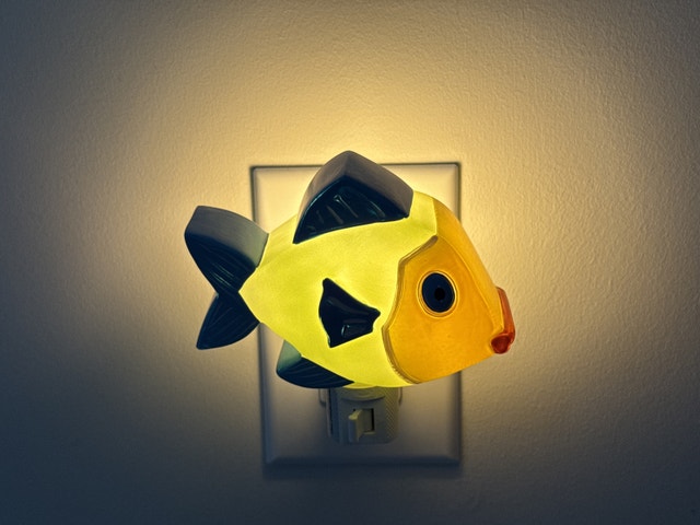 Pottery barn kids Fish plugin Night Light - photo 5
