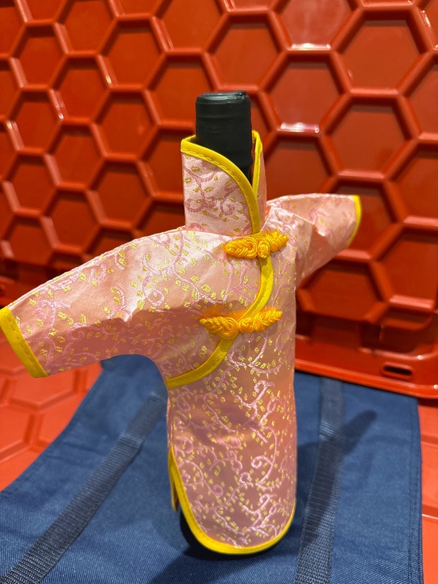 Cheongsam Wine Bottle Cover - photo 3