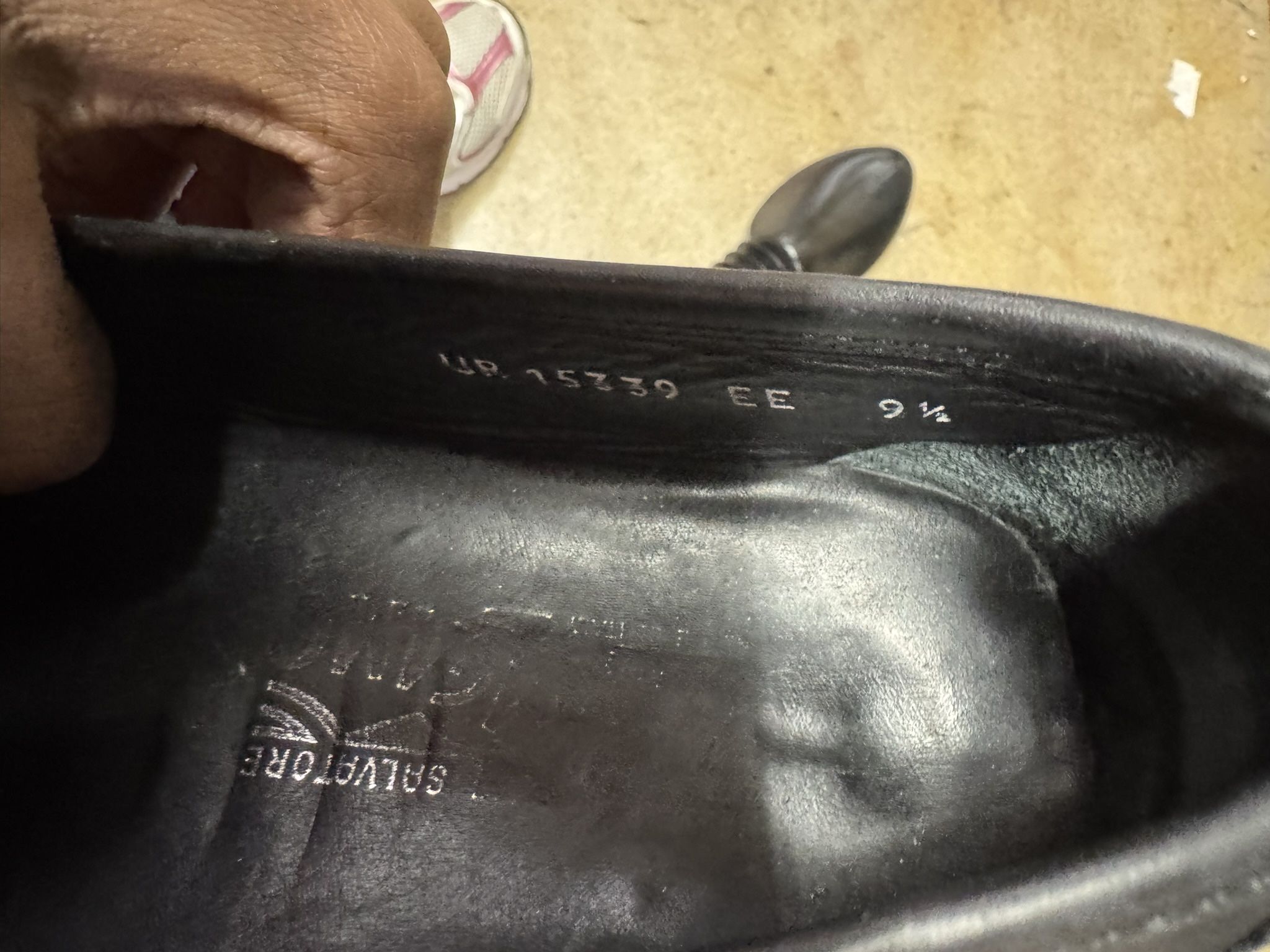 Ferragamo Loafers Size 9.5 - photo 3
