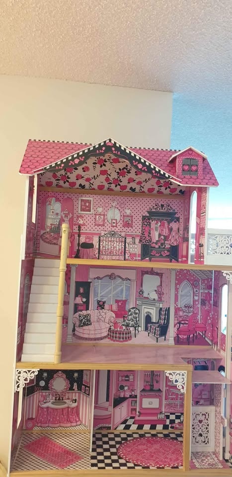 Doll House