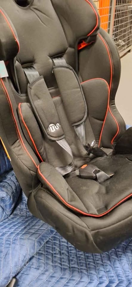 Infant car seat with Isofix - photo 3