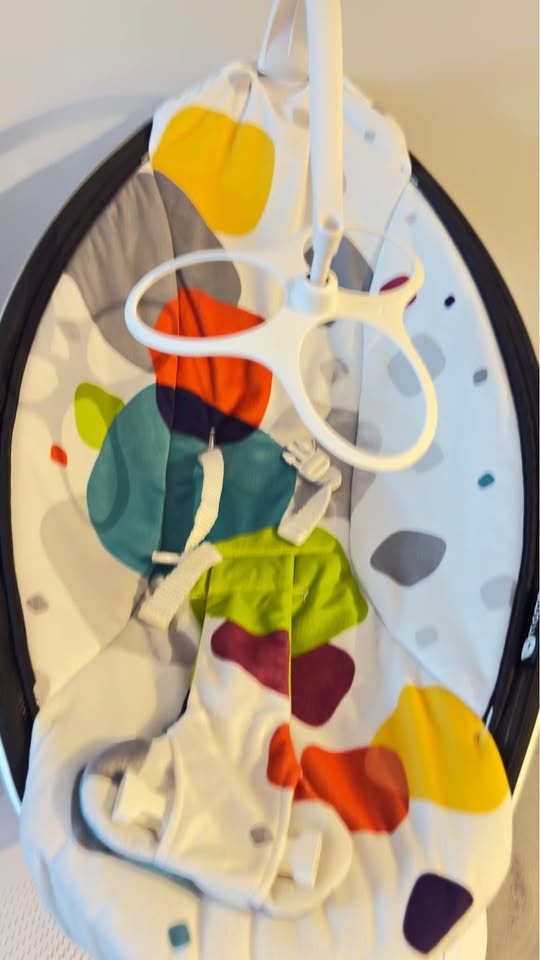 4moms Baby Electric Rocker – Like New -OBO