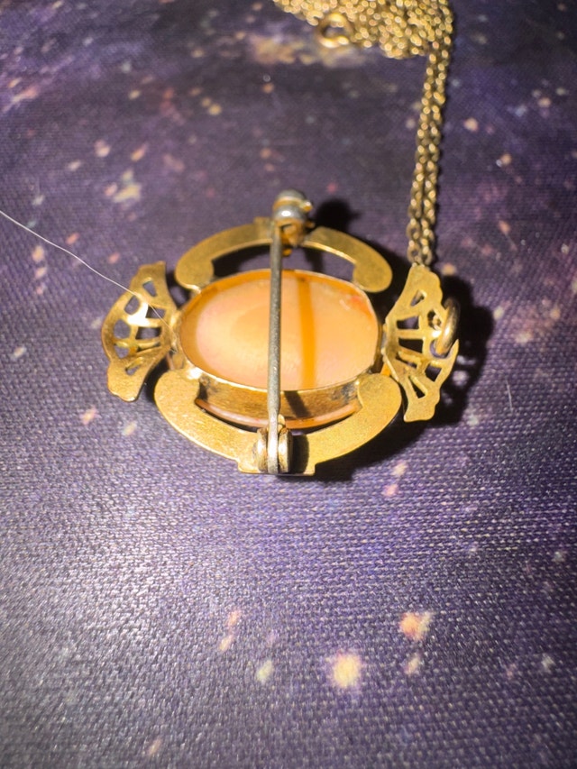 Vintage Cameo Necklace - photo 4