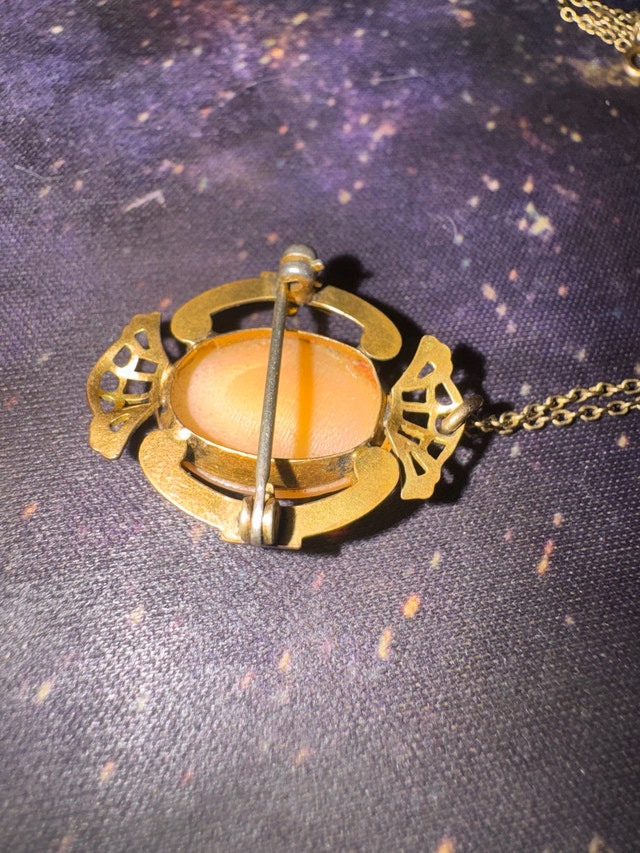 Vintage Cameo Necklace - photo 5