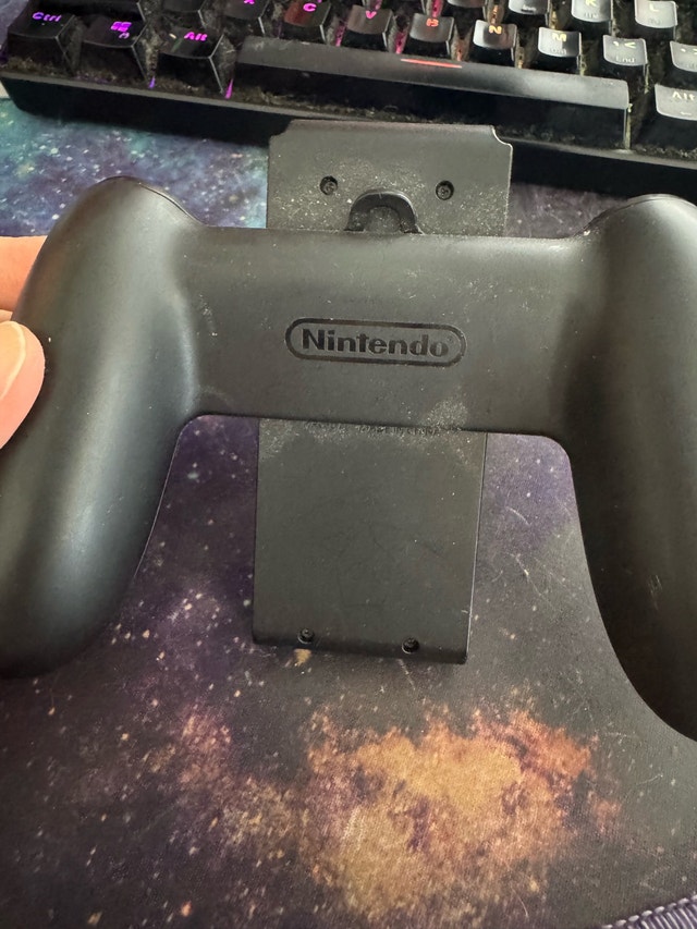 Nintendo Switch Controller Grip - photo 2