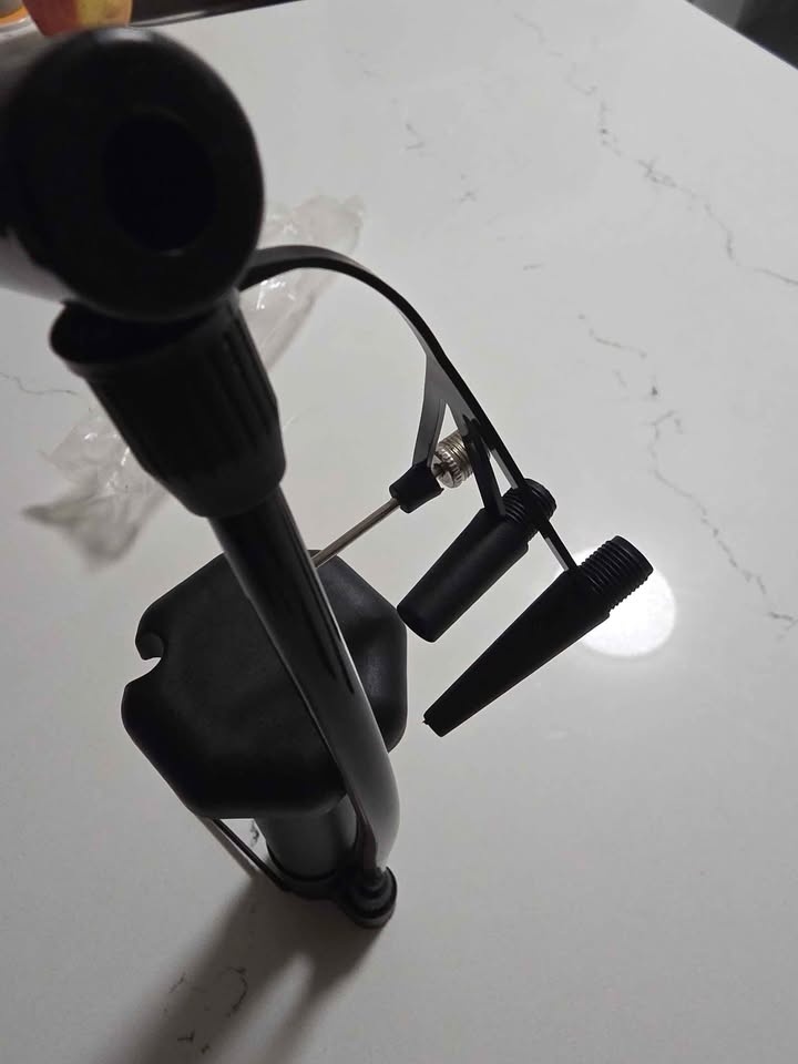 Brand new manual bike pump - photo 2