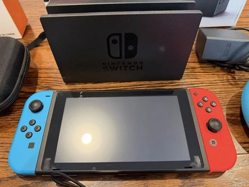 Nintendo Switch Console Bundle - photo 4