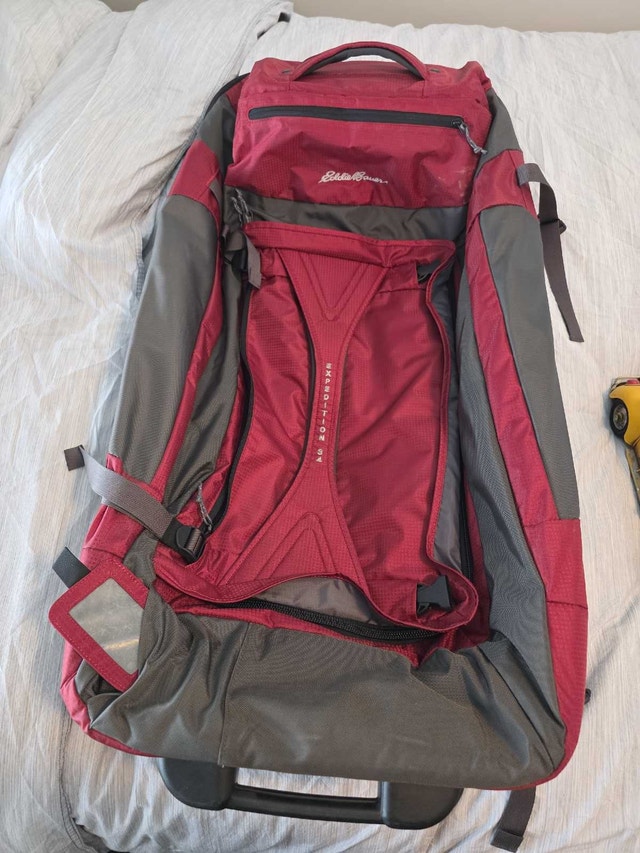 Eddie Bauer Duffle bag