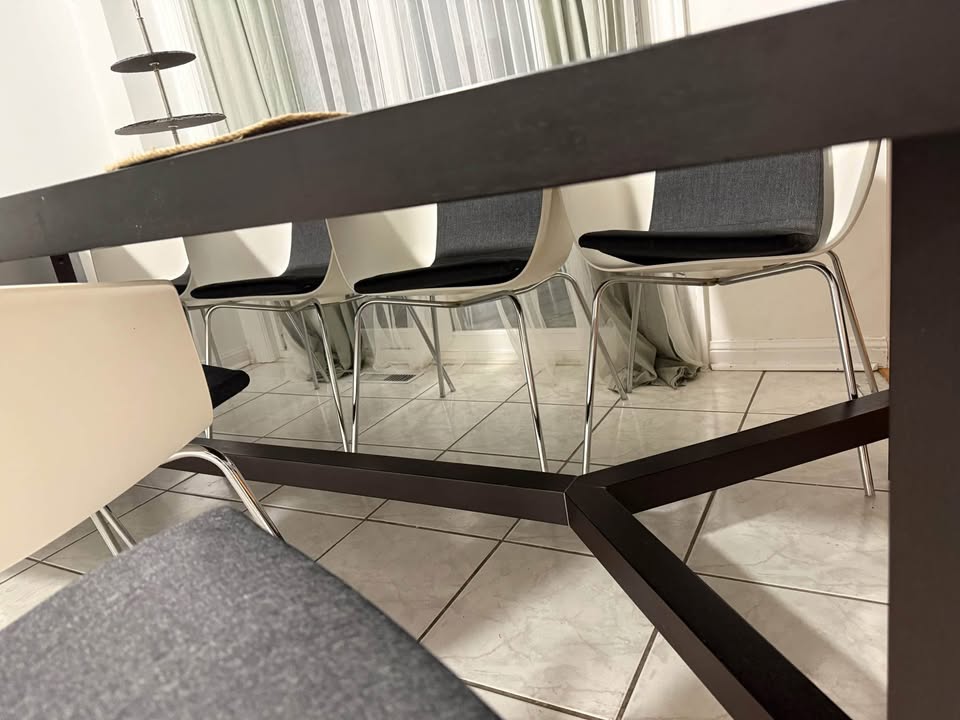 Italian Dining Set – 8 Chairs & Table - photo 5