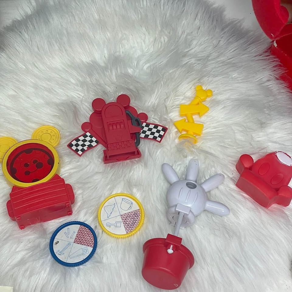 Disney Mickey Mouse replacement part for play sets
