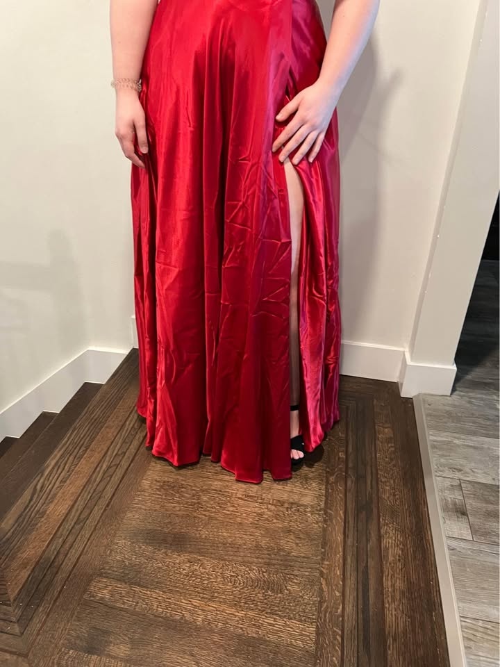 Red Prom Dress - photo 5