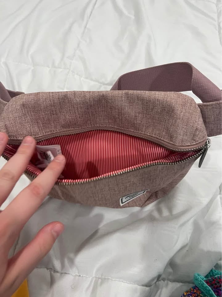 Herschel fanny pack - photo 2