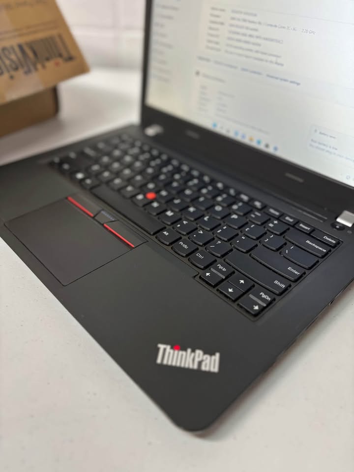 Lenovo ThinkPad E455 • AMD A6-7000 • 256GB RAM/8GB RAM - photo 2