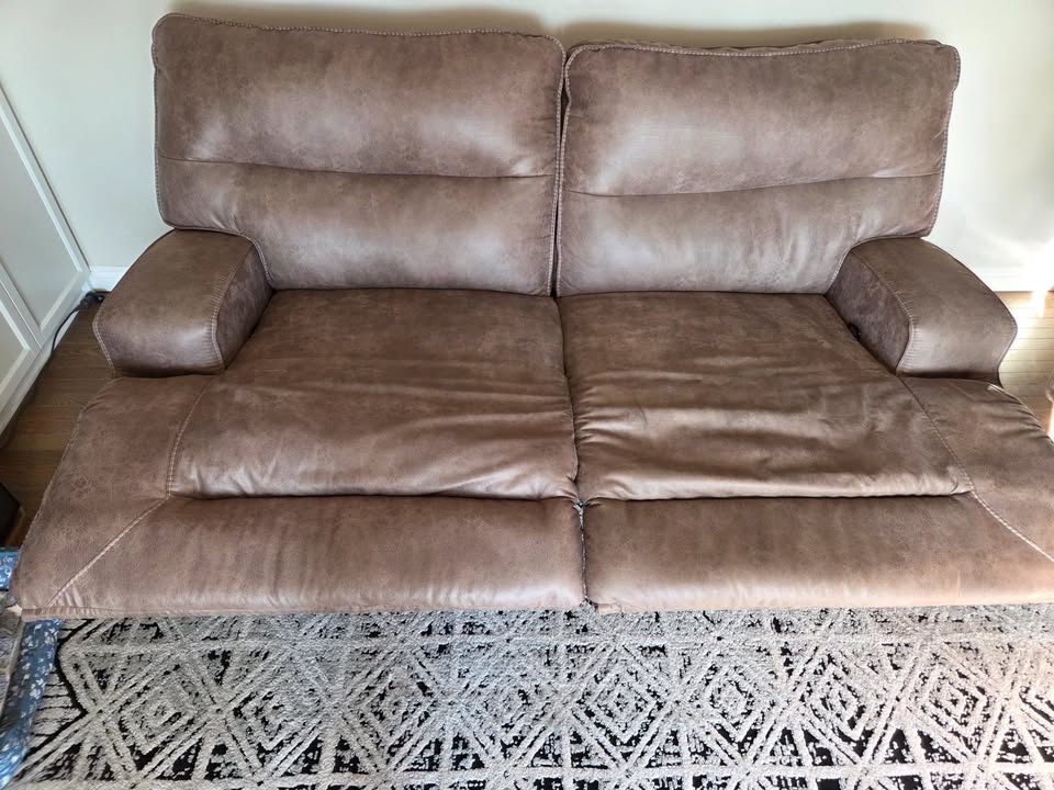 Reclining Full Size Couch - Like New - photo 3