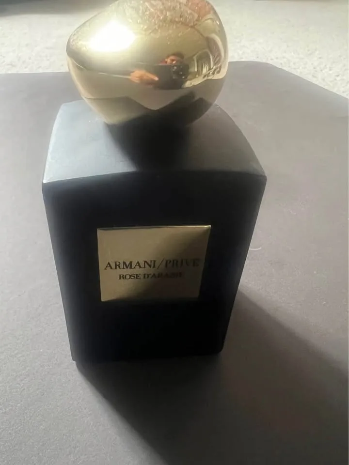 Giorgio Armani Prive Rose d'Arabie 100 ml Authentic image indicator(3)