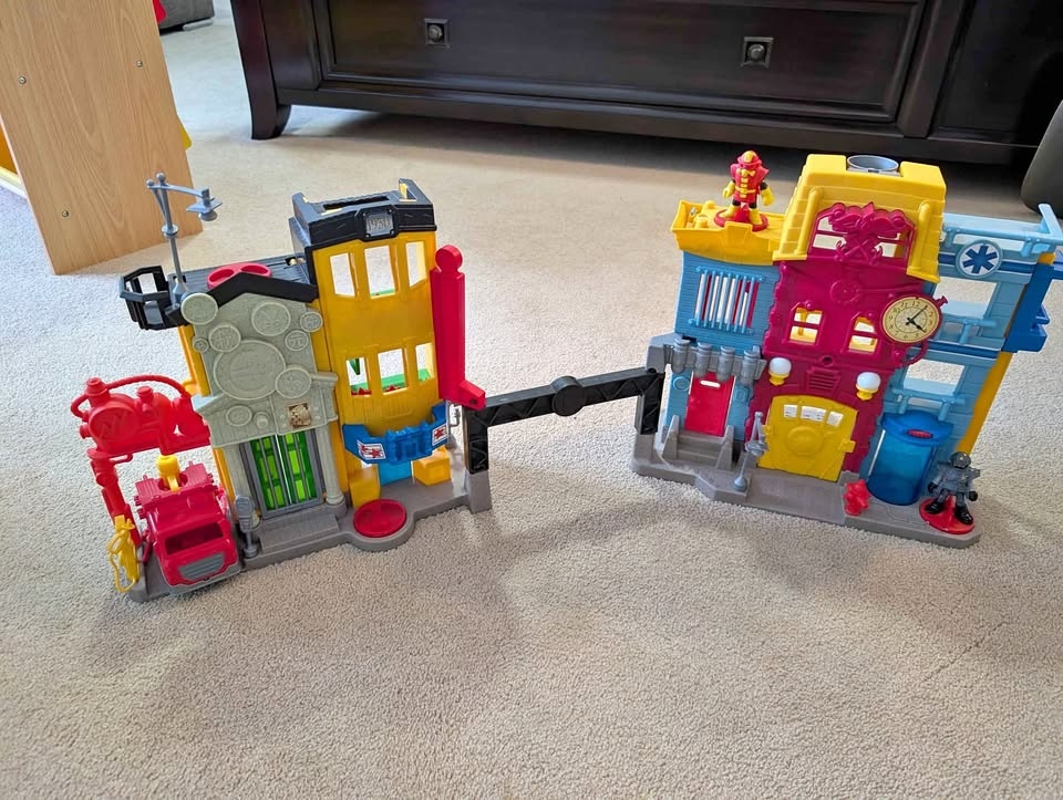 Fischer price imaginext playset