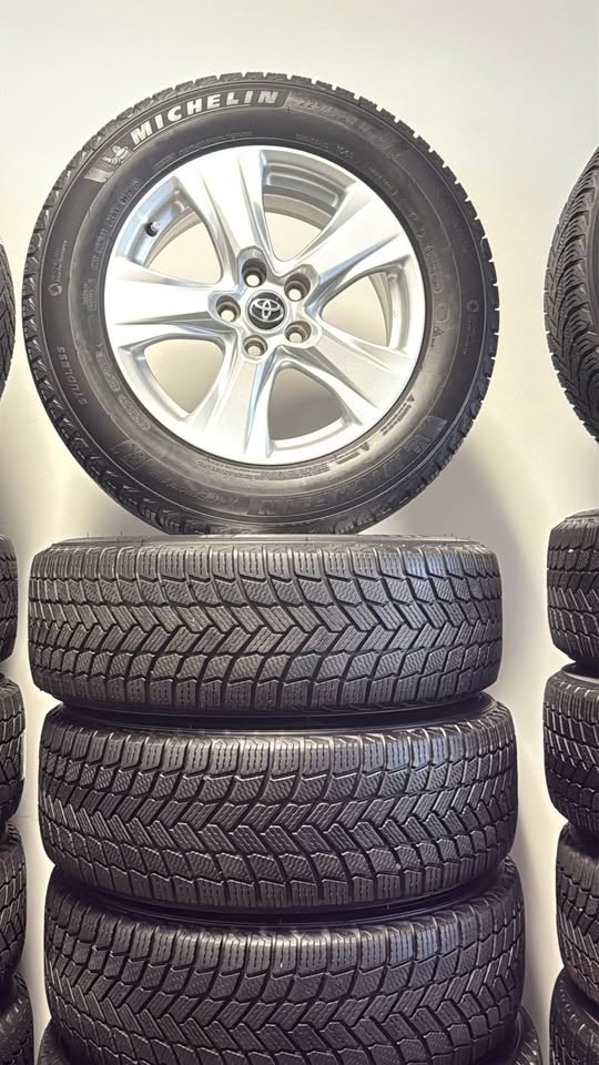 225/65R17 Toyota RAV4 original Michelin Winter set - photo 2
