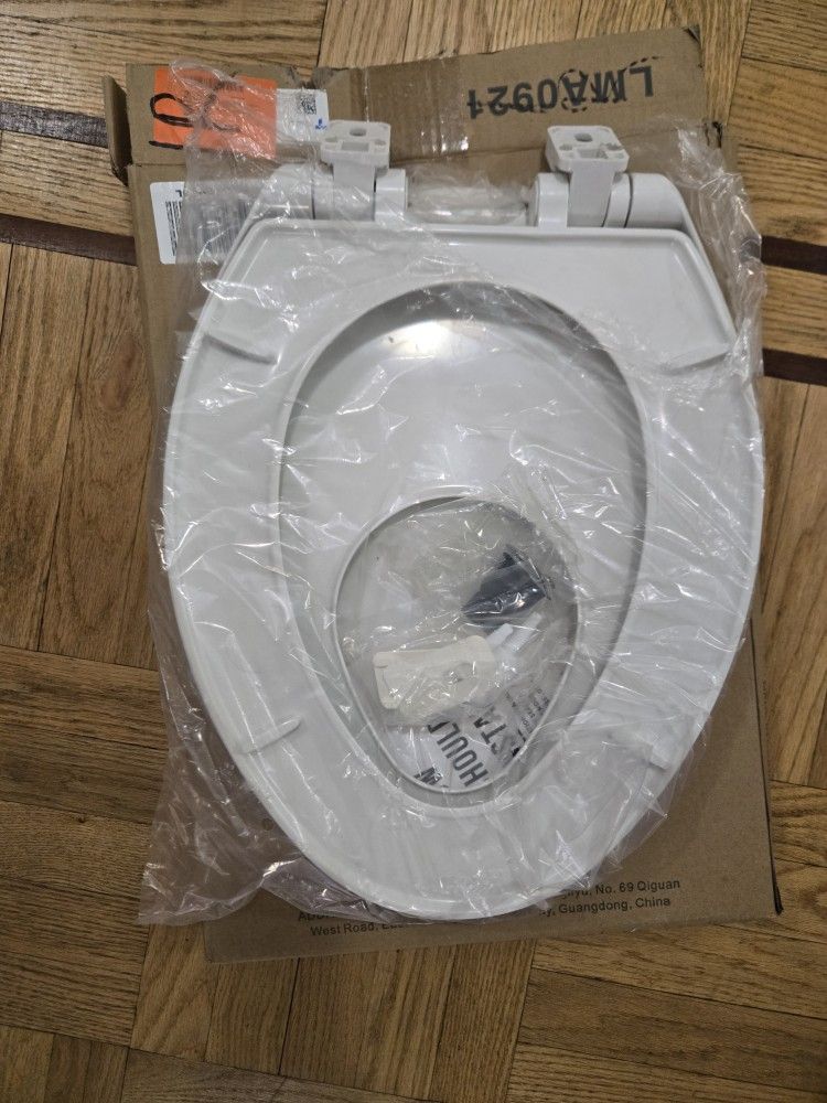 WSSROGY Elongated Toilet Seat with Toddler Seat - photo 2