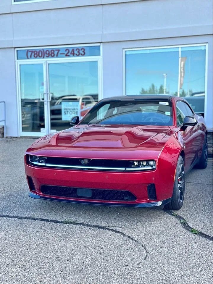 2024 Dodge Charger Daytona Scat Pack thumbnail