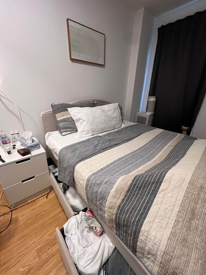 Queen size bed with storage ( including mattress and mattress to - photo 2