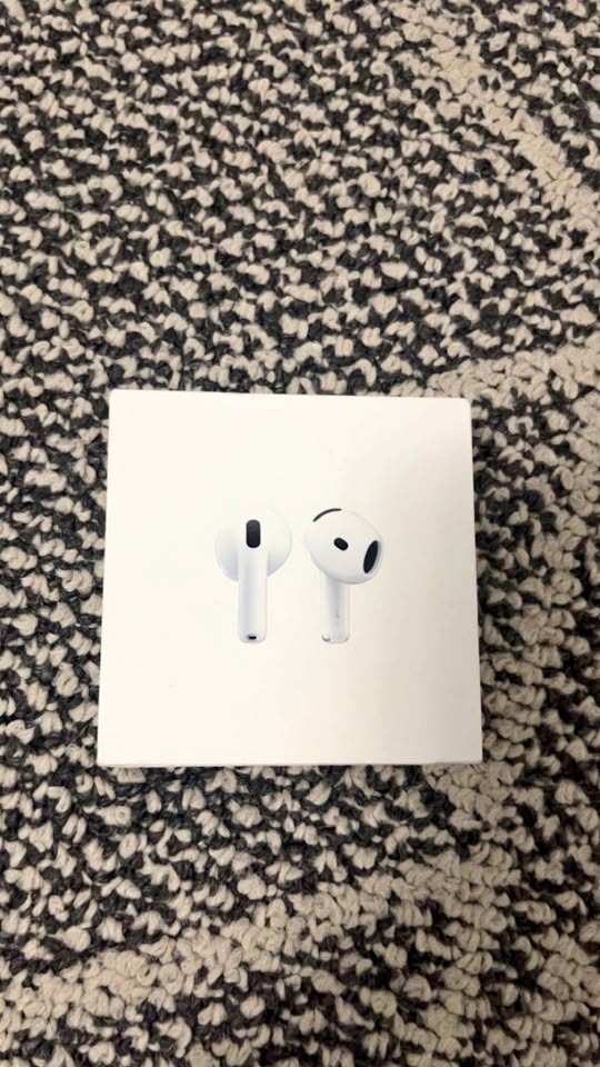AirPods GEN 4