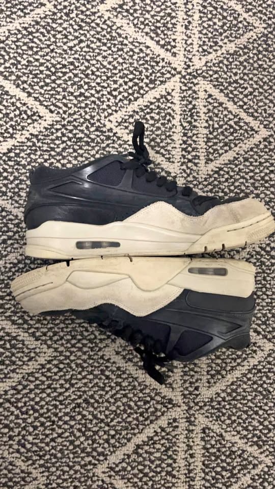Air Jordan 4 RM
